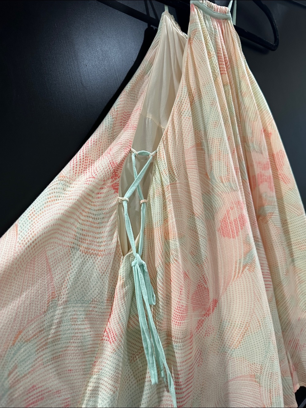Free People
Flowy Pastel top with Spaghetti Straps - Picture 6 of 8